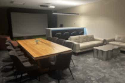 P1 Premium Lounge/Boardroom 0